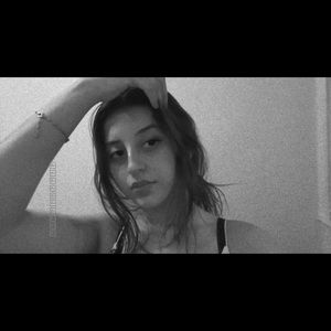 Meet your Posher, Daniela